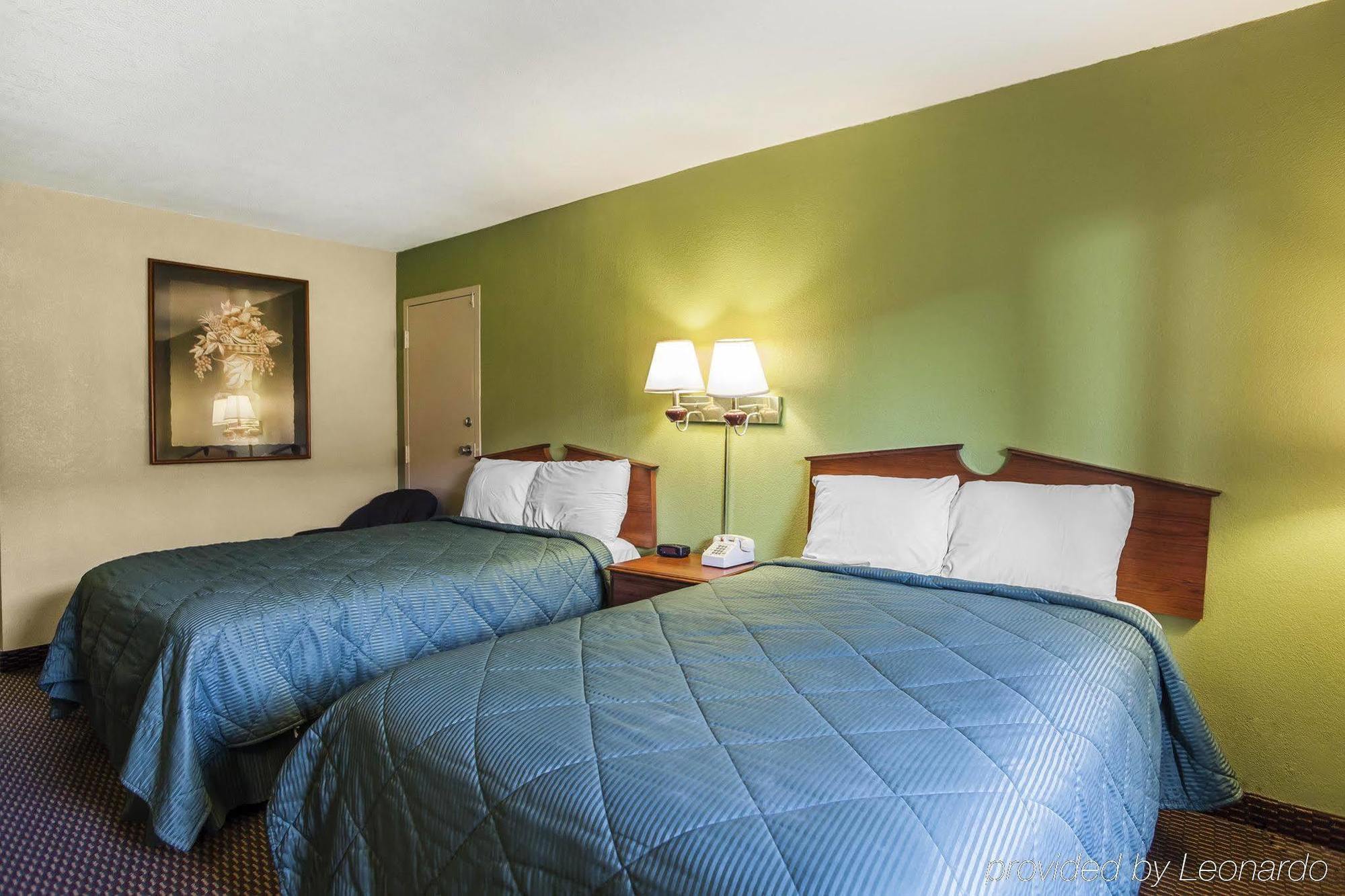 Americas Best Value Inn Hamilton Экстерьер фото
